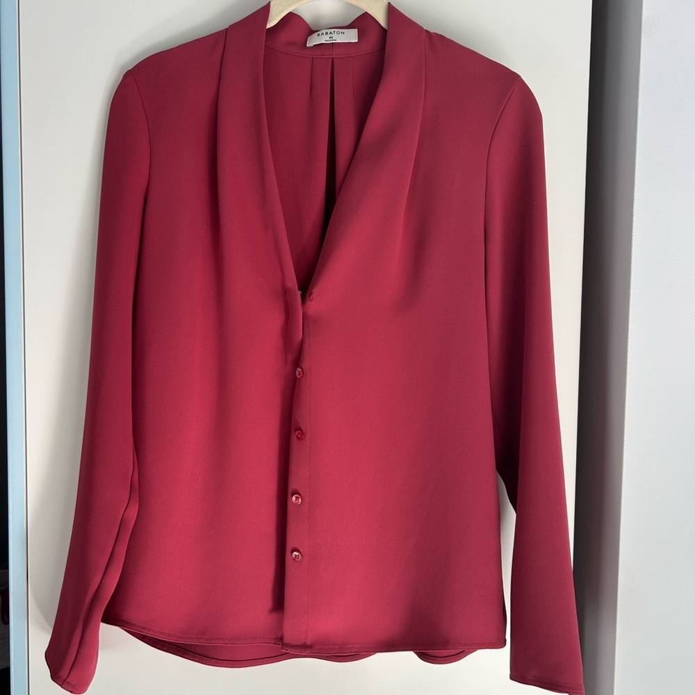 Aritzia Power Blouse - XS raspberry colour